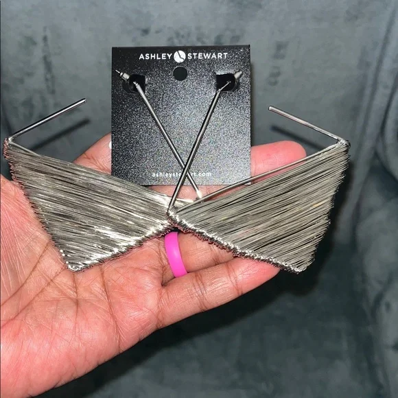 NWT- Ashley Stewart earrings - Picture 3 of 6